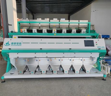 Une machine de tri en couleur de maïs et de blé efficace et intelligente 220V / 50HZ